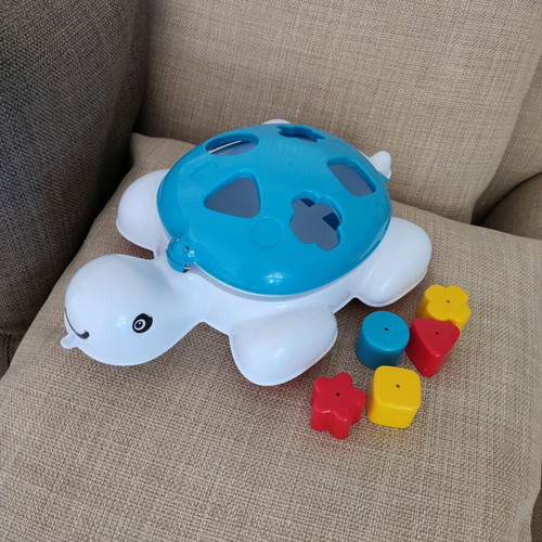 Fisher Price educational turtle for 12m+ like new