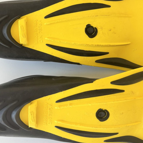 Emotion Francis swimming fins size 38/39 used, yellow