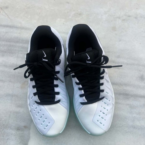 Nike Air Zoom G.T.Cut Academy 2 basketball shoes, size 40.5, white