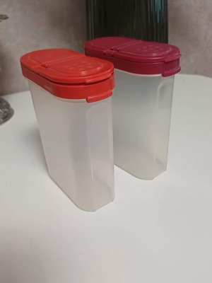 Tupperware spice set new
