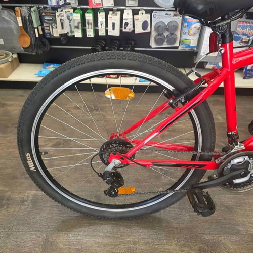 Beretta TRX 100 city bike new, 21-speed, red, men's