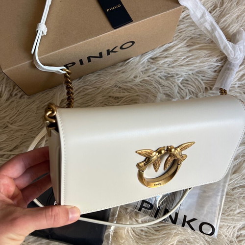 Pinko crossbody bag new white beige with magnetic clasp