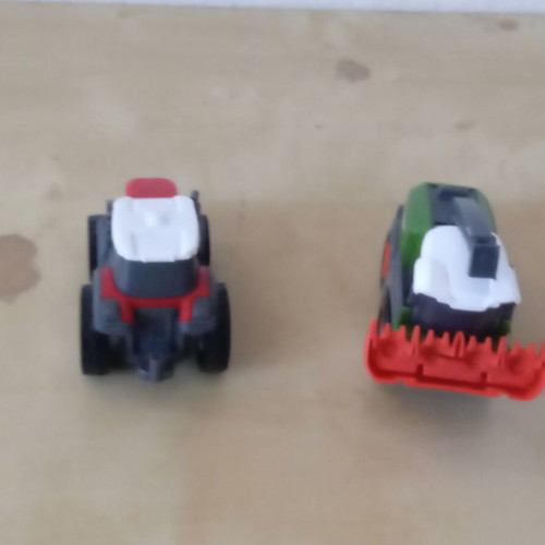 Dickie Toys Fendt Micro Team трактори употребявани, комплект от две, 7см