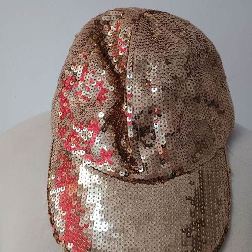 Women's hat with golden sequins new, one size