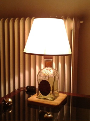 Cardhu handmade lamp with wooden base used