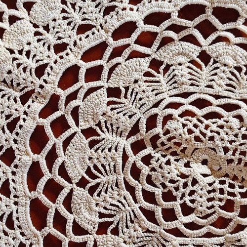 Crochet round handmade set of 3 beige pieces