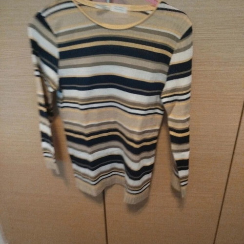 Haus Nikolaus women's sweater like new, black and beige, size M