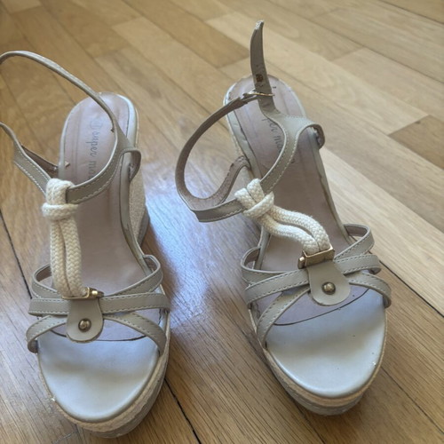 Sandals size 40 used, beige platform