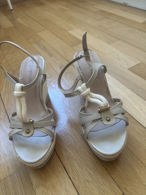 Sandals size 40 used, beige platform