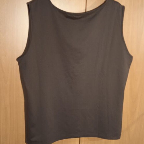 Summer top used, brown, polyester stretch fabric