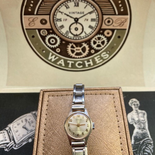 Venus vintage women's watch used with elastic bracelet