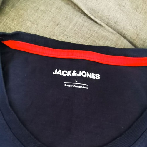 Jack and Jones men's sleeveless shirt like new, black, slim fit