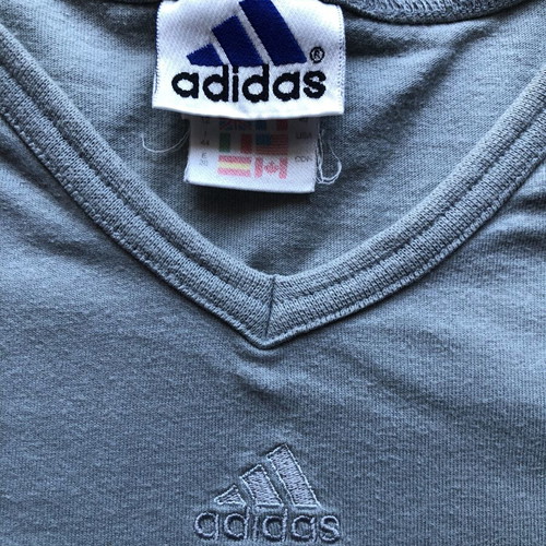 Adidas Vintage Grey V-Neck Tee Like New, Y2K Style