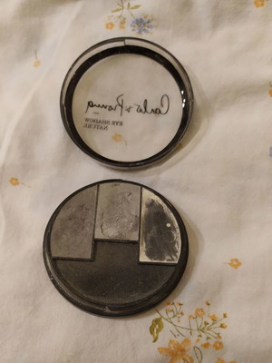 Σκιά ματιών μεταχειρισμένη