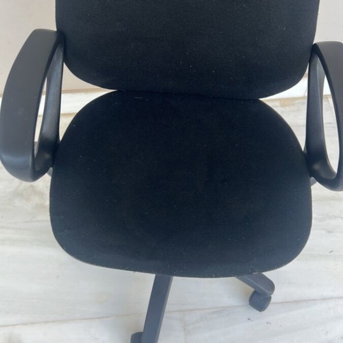 Office chair, black