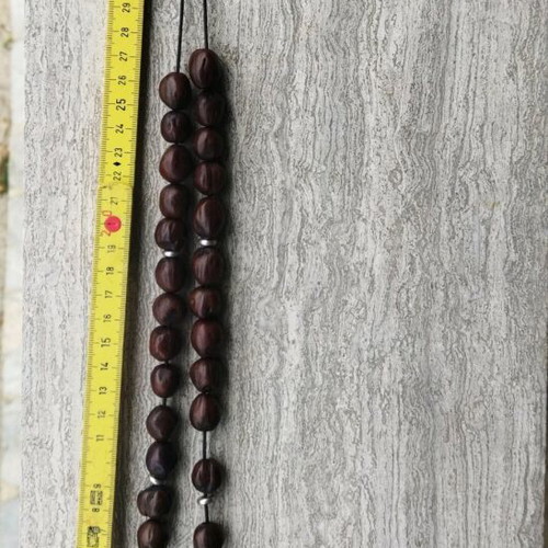 Worry beads with nutmeg new, 27 brown beads