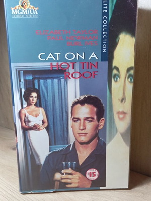 Cat on a Hot Tin Roof VHS tape, English edition without subtitles