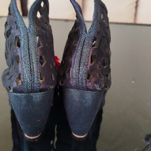 Παπούτσια Irregular Choice νούμερο 37 σαν καινούργια με λουλούδια