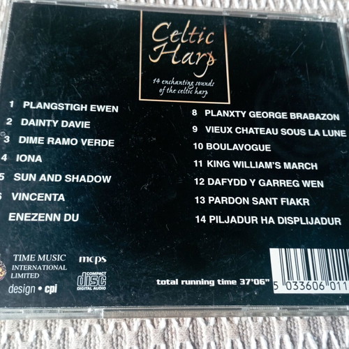 Celtic Harp CD like new, traditional celtic music