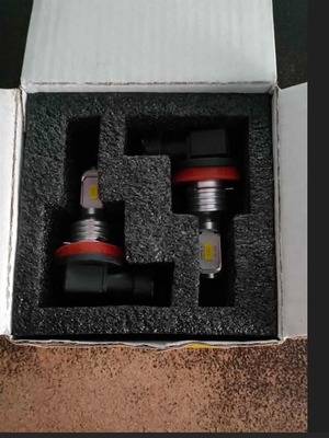 Fog Light LED Bulbs H11 H8 H9 White Like New