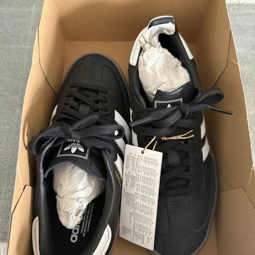 Adidas Samba shoes brand new, size 38.5-39, black