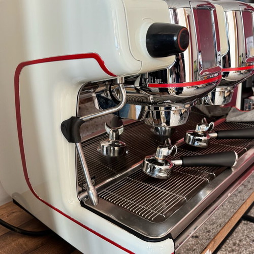 Lacimbali espresso machine 2 group used, professional