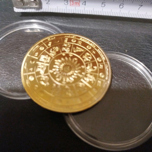 Commemorative Libra coin new, metal with gold tone