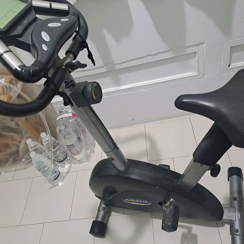 Mekma Magnetic Exercise Bike used, fully functional