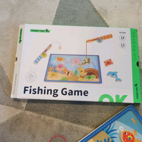 Magnetic Fishing Game like new with box