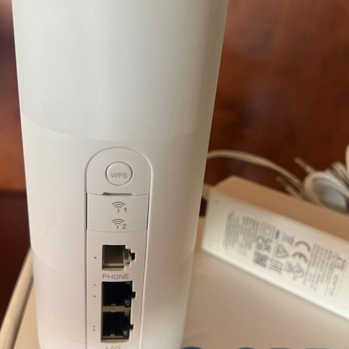 ZTE MC801A 5G modem like new