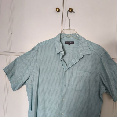 Men's shirt like new, blue and green, cotton fabric