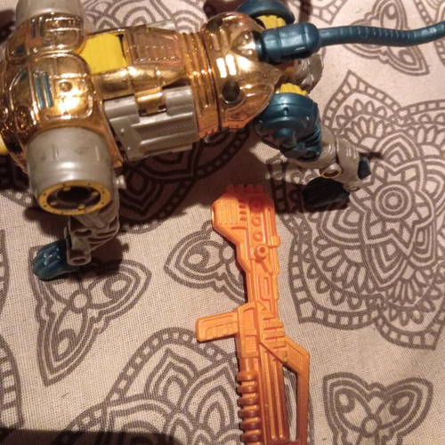 Transformers figures used with missing parts