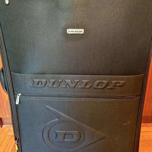 Dunlop 32" Suitcase 110L new with wheels and expander system