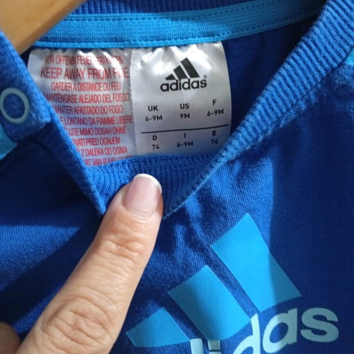 Adidas t-shirt baby shirt 6-9 months like new