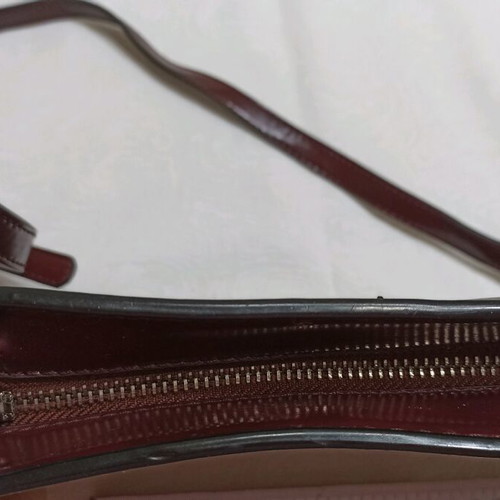 Doca women's crossbody bag like new, burgundy-brown