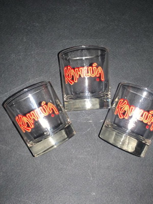 Σετ 3 σφηνάκια με λογότυπο Kahlúa μεταχειρισμένα