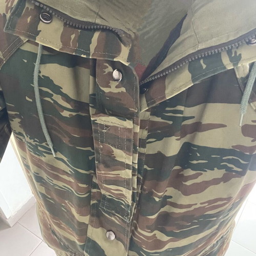 Military jacket forest color new type medium used 2024