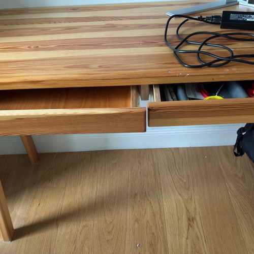 Solid pine wood desk like new with two drawers