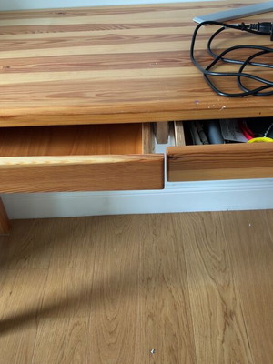 Solid pine wood desk like new with two drawers