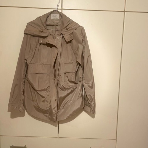 Zara beige jacket like new, worn few times