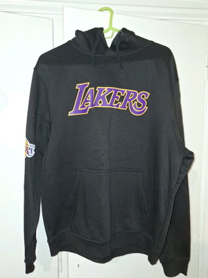 Urban black hoodie Los Angeles Lakers like new