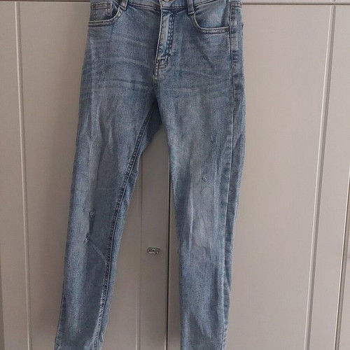 Pull & Bear Skinny Mid Waist Jeans size 32 like new