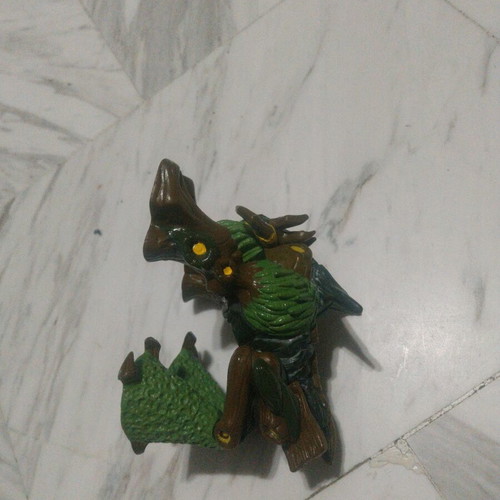 Gormiti Magnetic Troncalion Forest Guardian used with wear