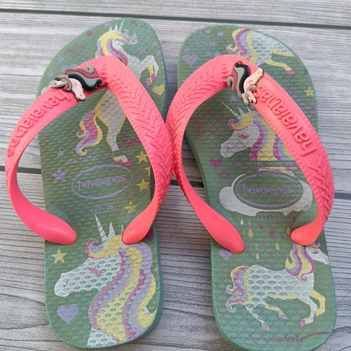 Havaianas flip flops for girls size 27 like new, colorful, unicorn design