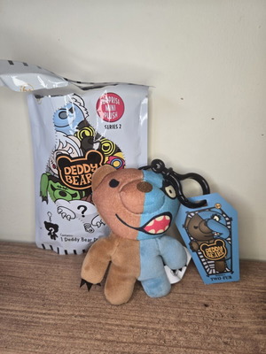 Deddy Bears Two-Fur Plushie Keychain new