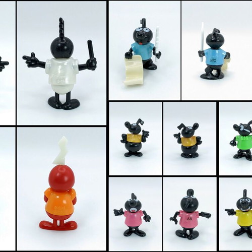 Kinder Surprise Set Funny Music Notes and Instruments like new
