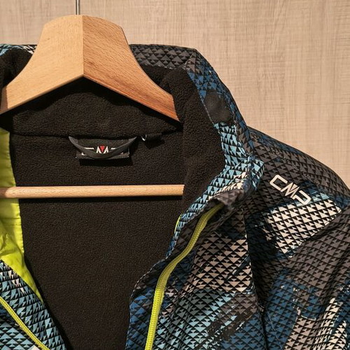 CMP kids ski jacket like new, size 164 13-14