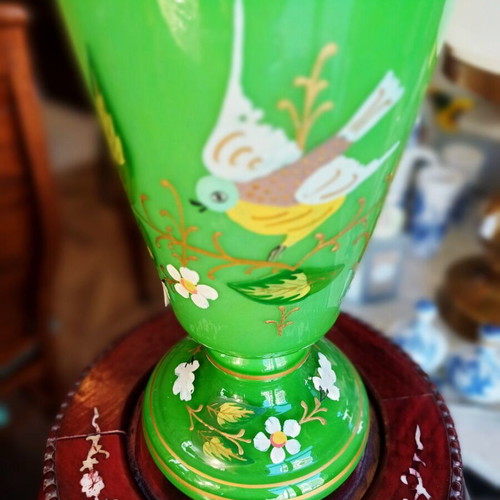 Vintage table lamp with green opaline base and floral bird motifs