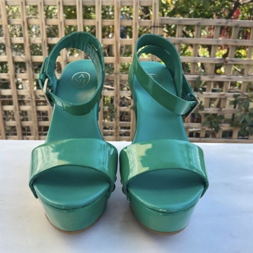 Ash green sandals like new, size 37, leather patent