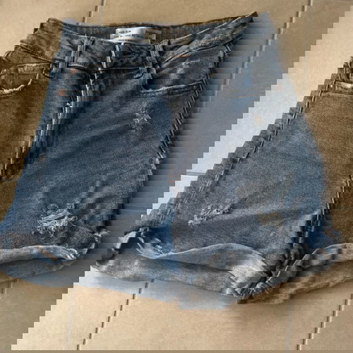 Σορτσάκι Νο34 Pull & Bear σαν καινούργιο, μπλε τιρκουάζ